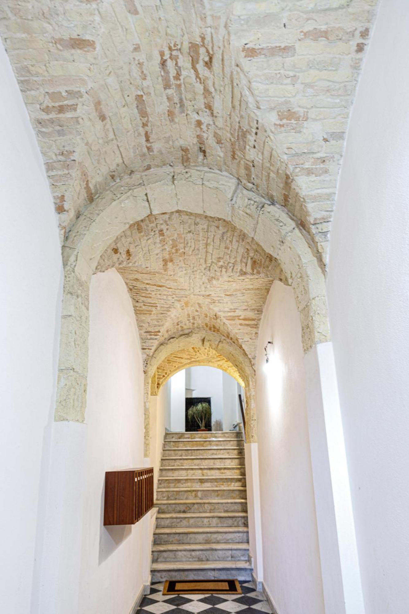 Corsovittorio87Suite Cagliari Ngoại thất bức ảnh