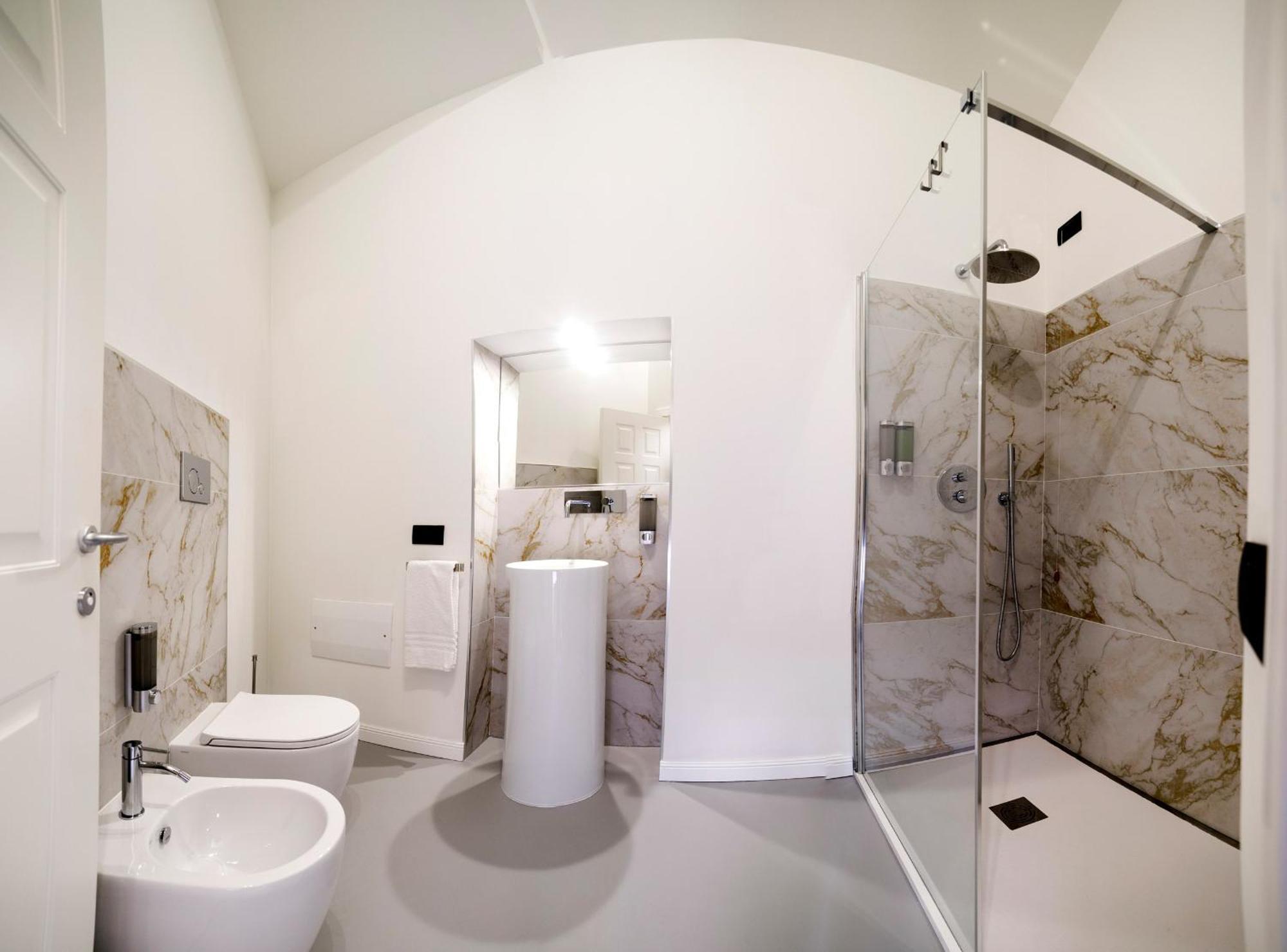 Corsovittorio87Suite Cagliari Ngoại thất bức ảnh